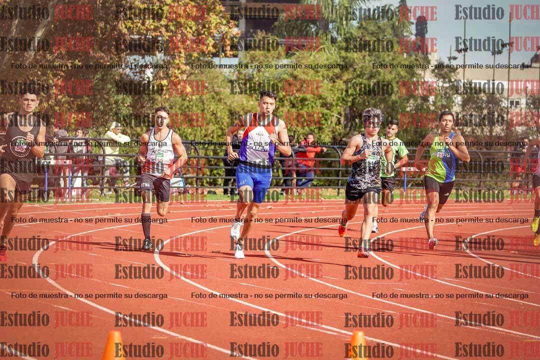Fotos de los 800 m llanos de varones