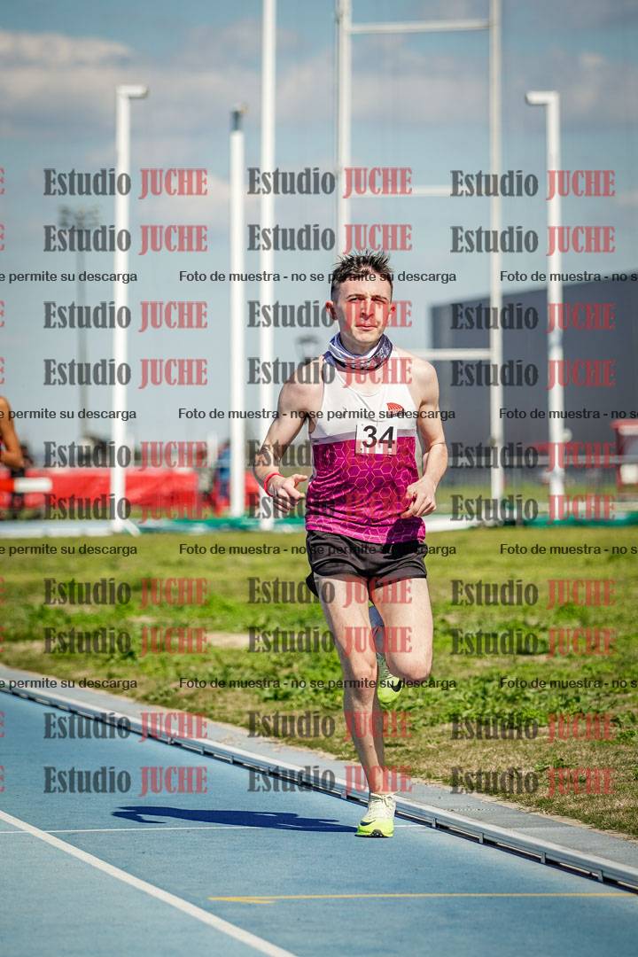 Fotos de los 5000 m llanos de mujeres y varones