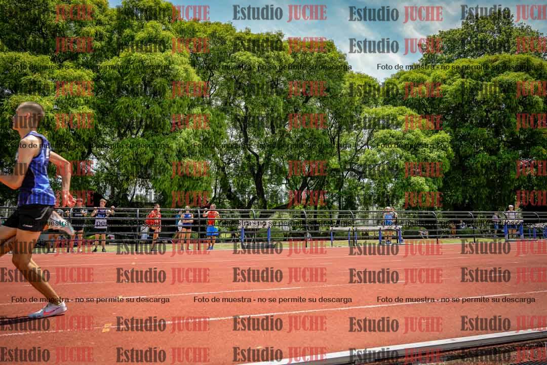 Fotos de los 100 m llanos de varones