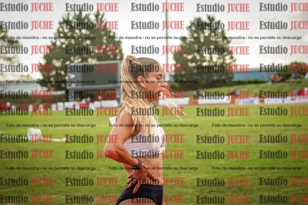 Fotos de algunos extras y podios del día 3