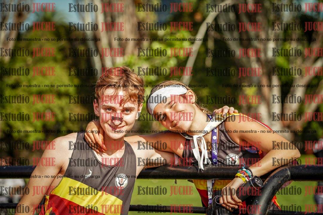 Fotos de algunos podios y extras