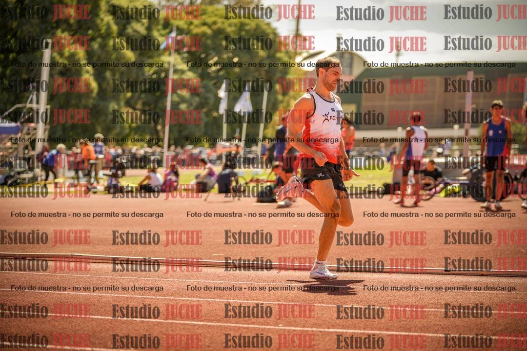 Fotos de los 400 m llanos de varones