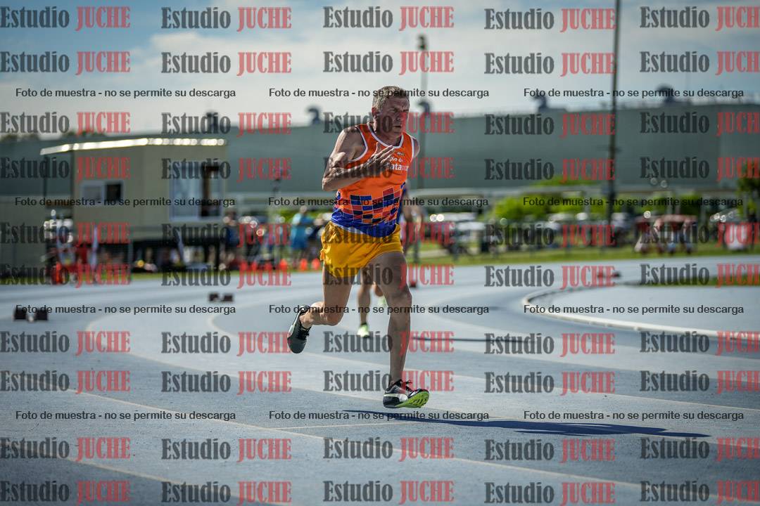 Fotos de los 400 m llanos de varones
