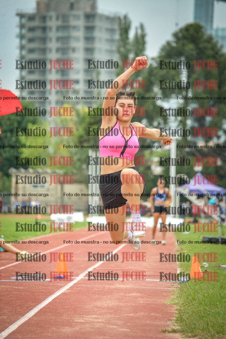 Fotos del salto triple - tabla de 8 y 10