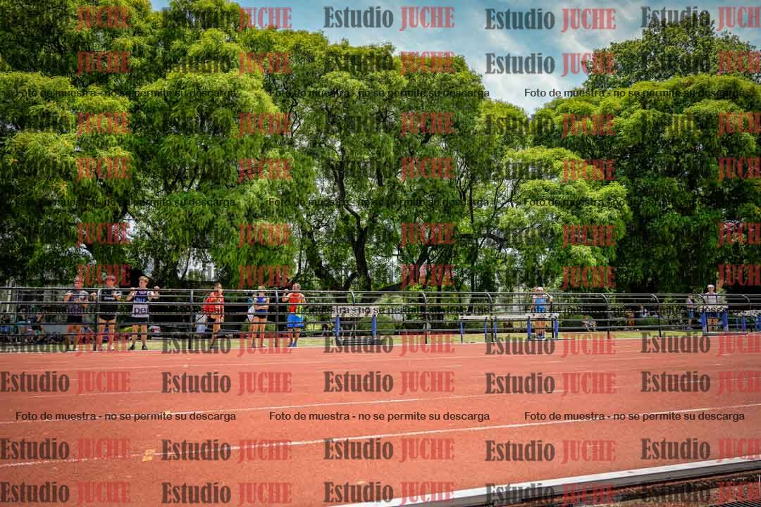 Fotos de los 100 m llanos de varones
