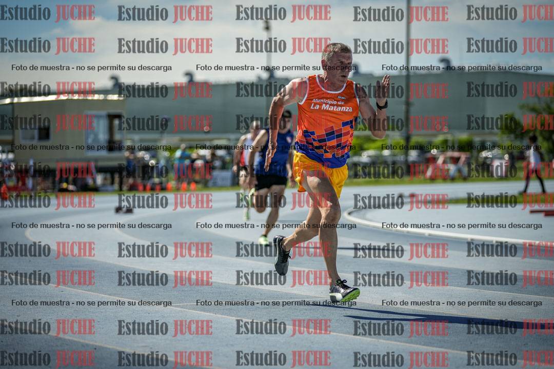 Fotos de los 400 m llanos de varones