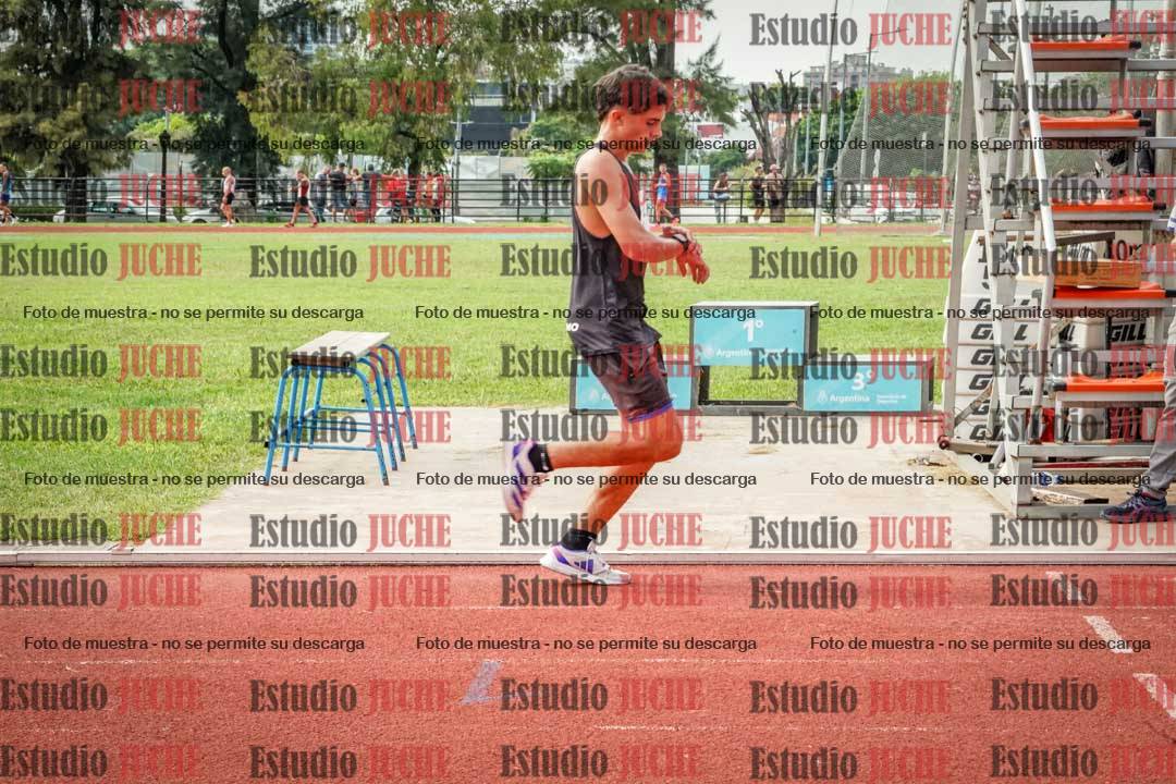 Fotos de los 3000 m llanos de varones