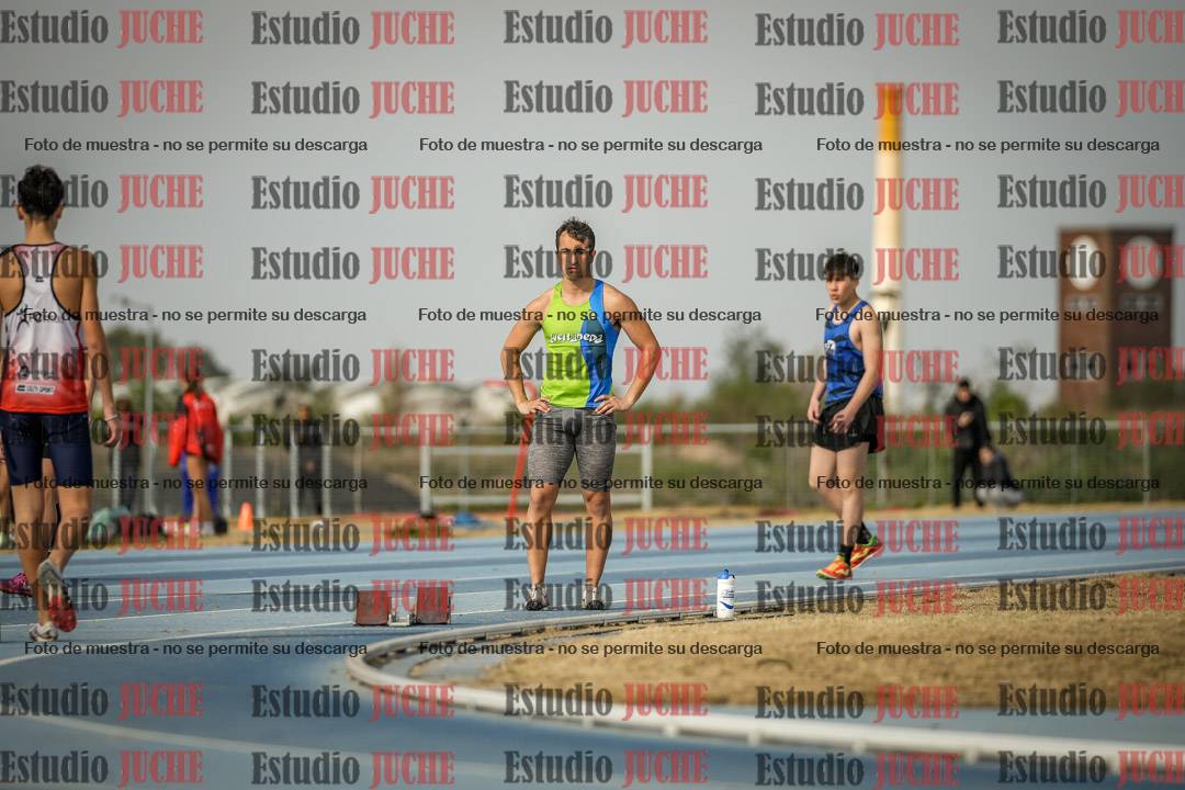 Fotos de los 200 m llanos de varones