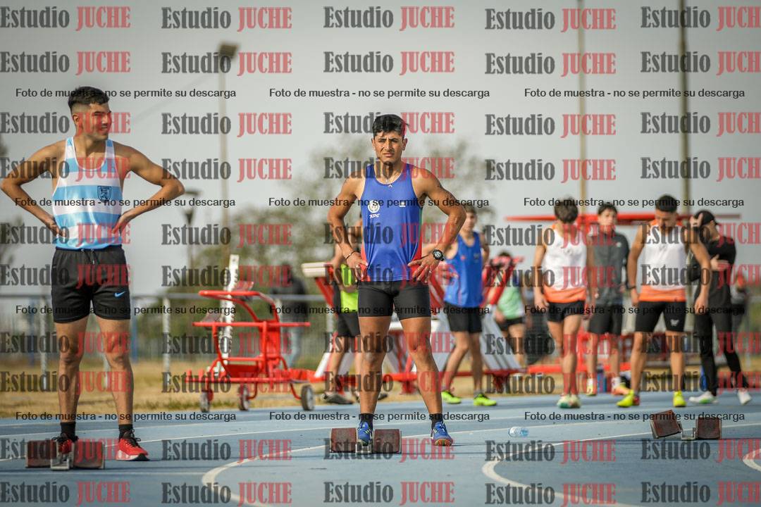 Fotos de los 200 m llanos de varones