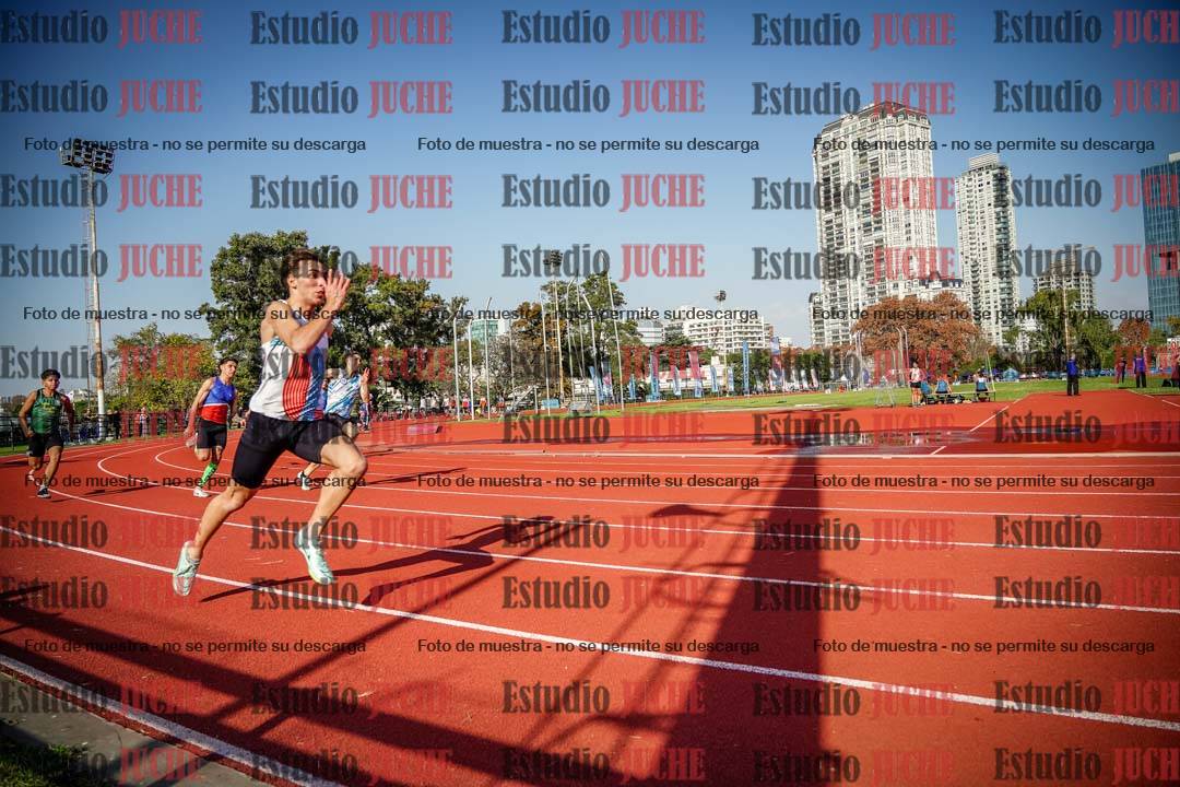 Fotos de los 200 m llanos de varones