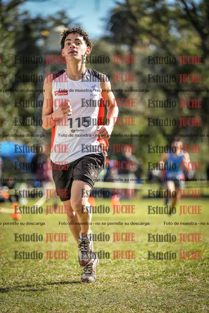 Fotos de la llegada del cross de 3000 m