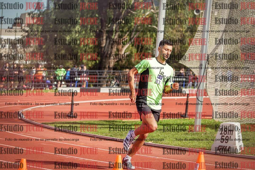 Fotos de los 800 m llanos de varones