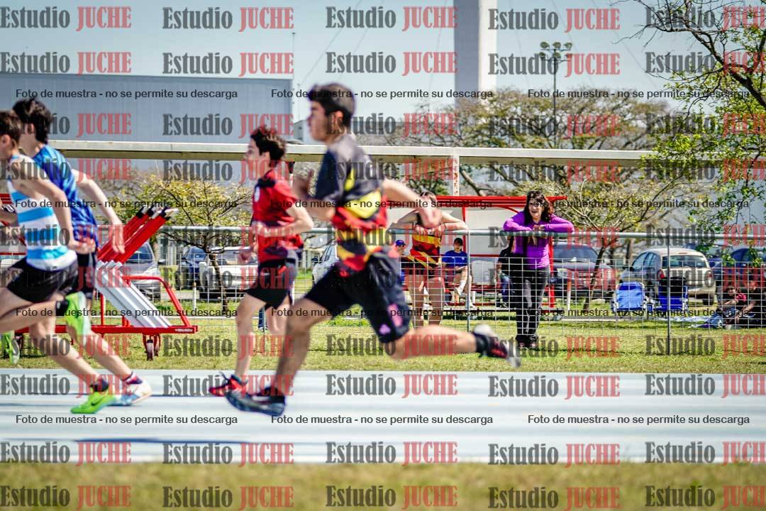 Fotos de los 100 m llanos de varones