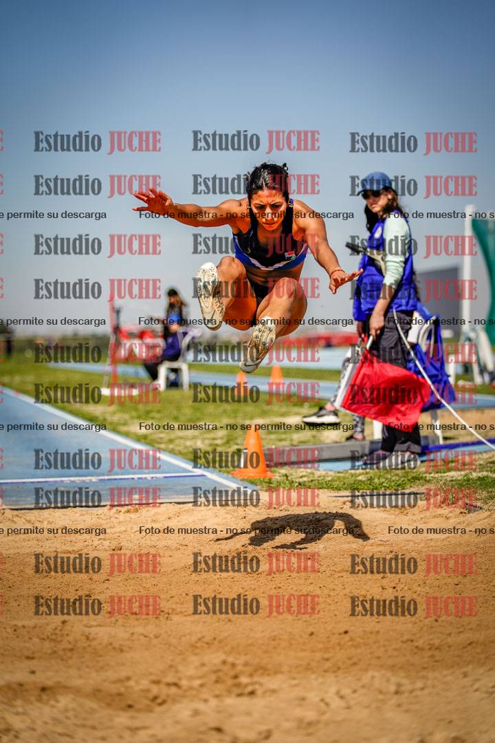 Fotos del salto en largo de mujeres - heptatlón 5