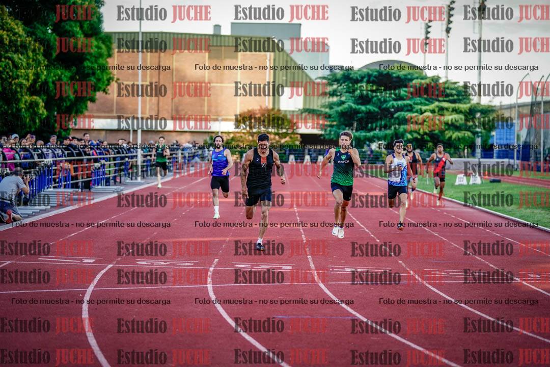 Fotos de los 400 m llanos de varones