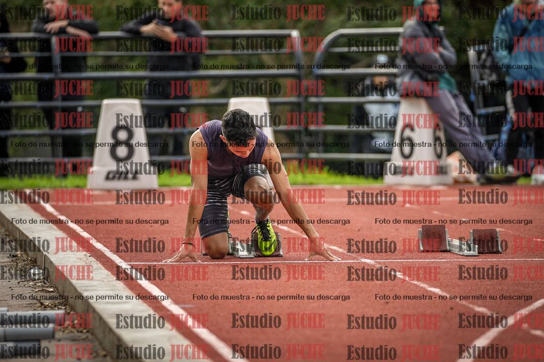 Fotos de los 100 m llanos de varones