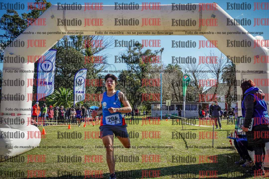Fotos de la llegada del cross de 3000 m