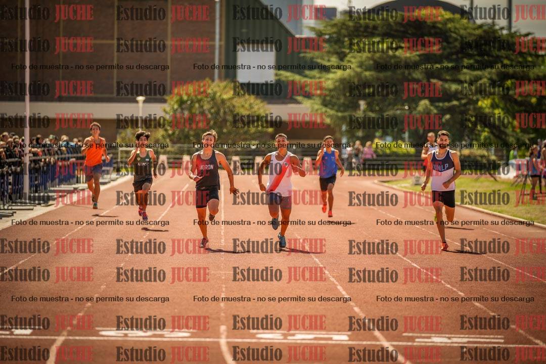 Fotos de los 400 m llanos de varones