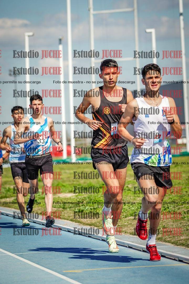 Fotos de los 5000 m llanos de mujeres y varones