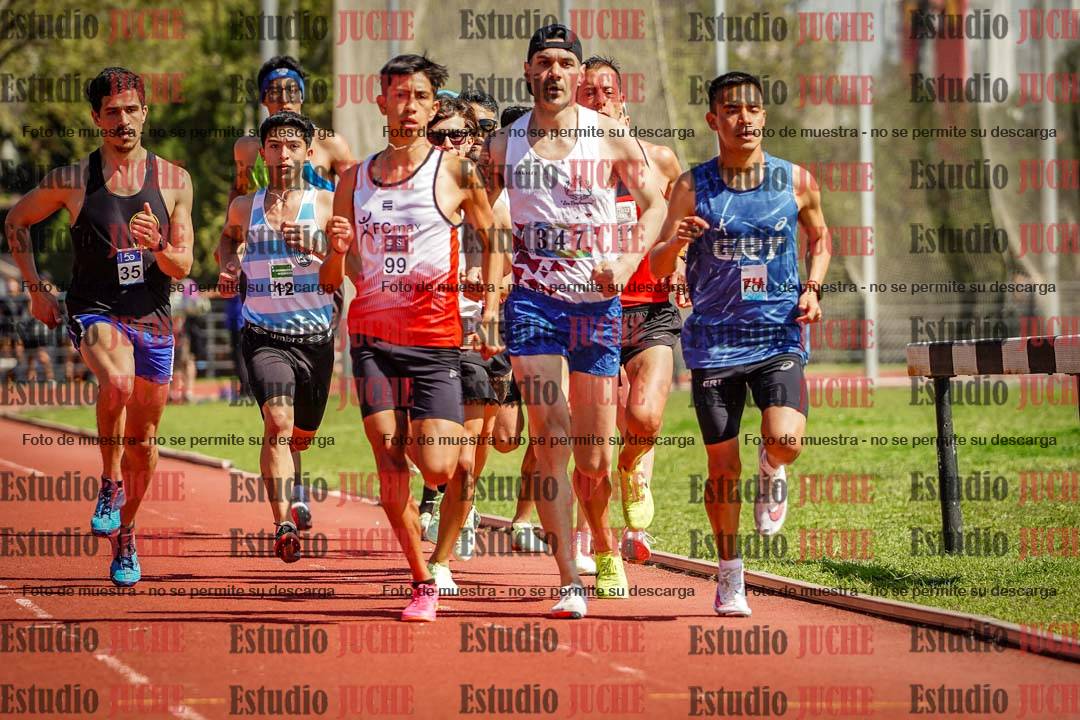 Fotos de los 1500 m llanos de varones