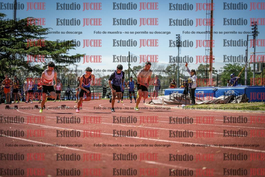Fotos de los 100 m llanos de varones