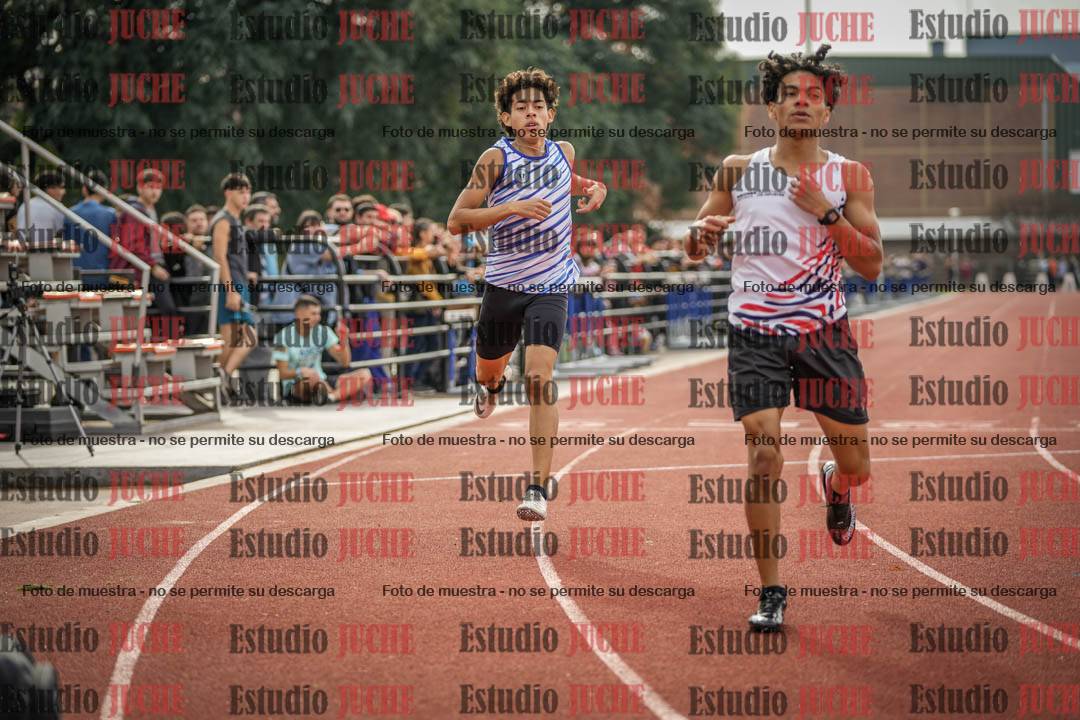 Fotos de los 400 m llanos de varones