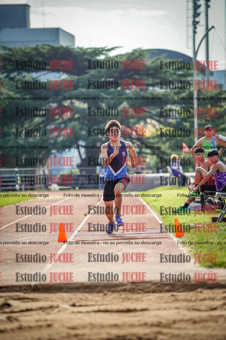 Fotos del salto triple de varones