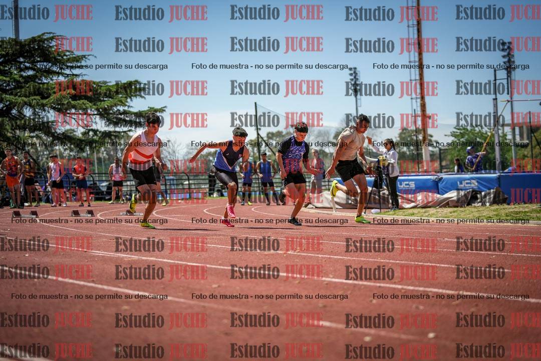 Fotos de los 100 m llanos de varones