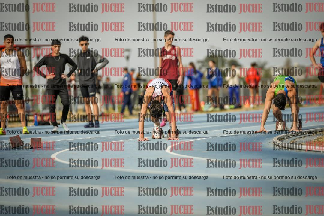 Fotos de los 200 m llanos de varones