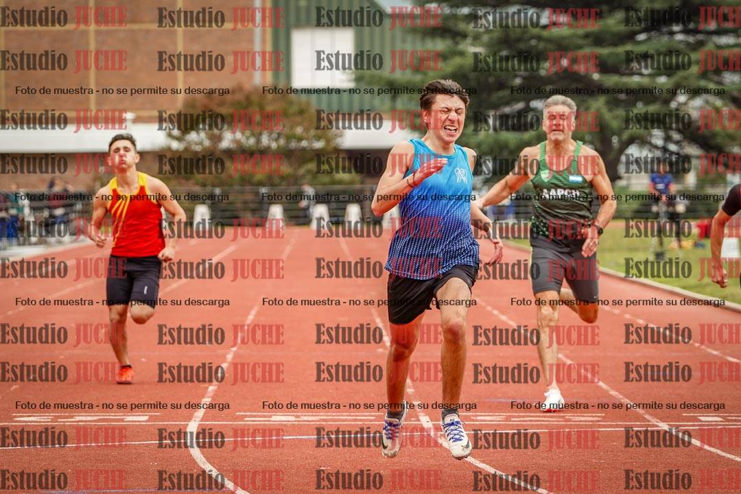 Fotos de los 200 m llanos de varones