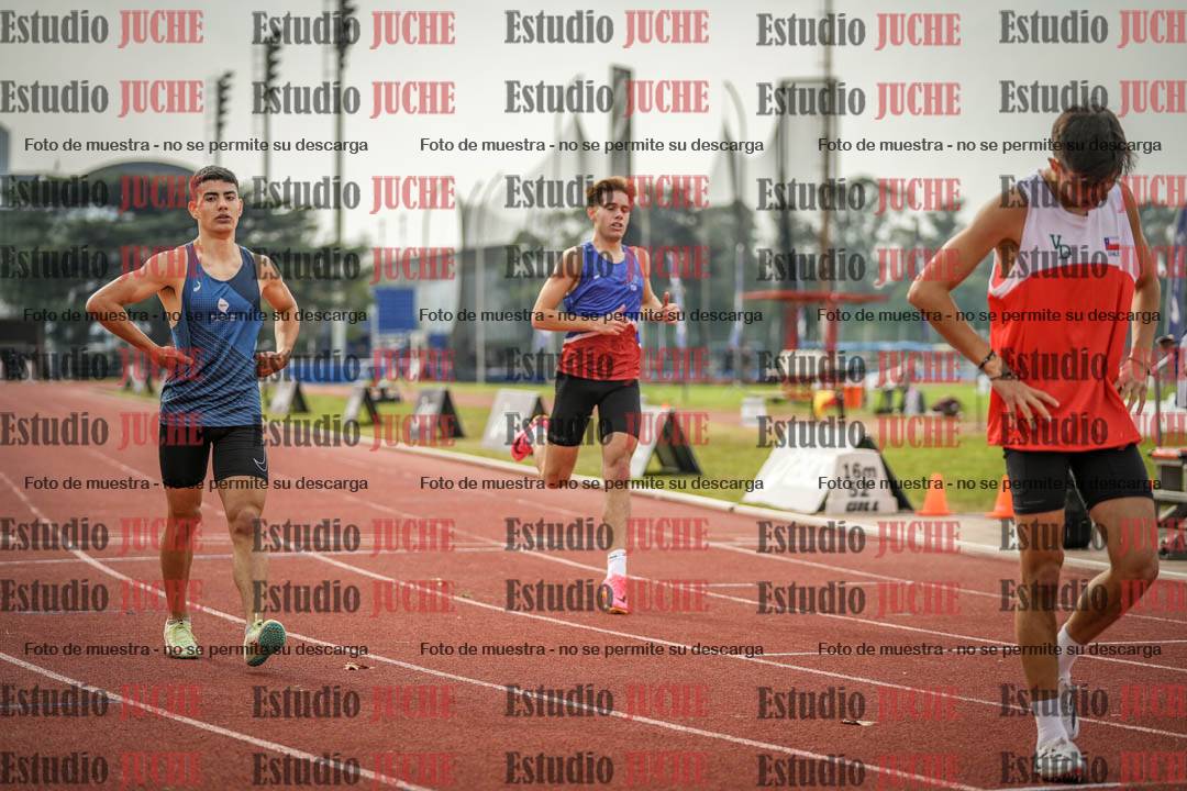 Fotos de los 400 m llanos de varones