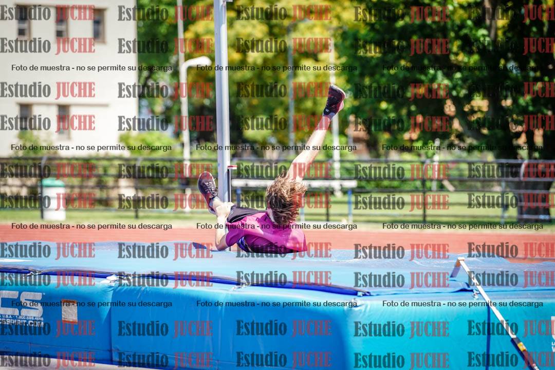 Fotos del salto en alto de varones