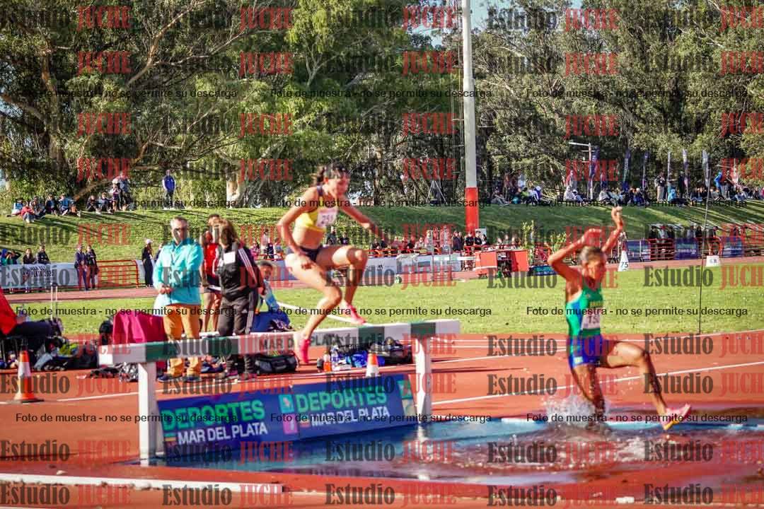 Fotos de los 3000 m con obstáculos de mujeres