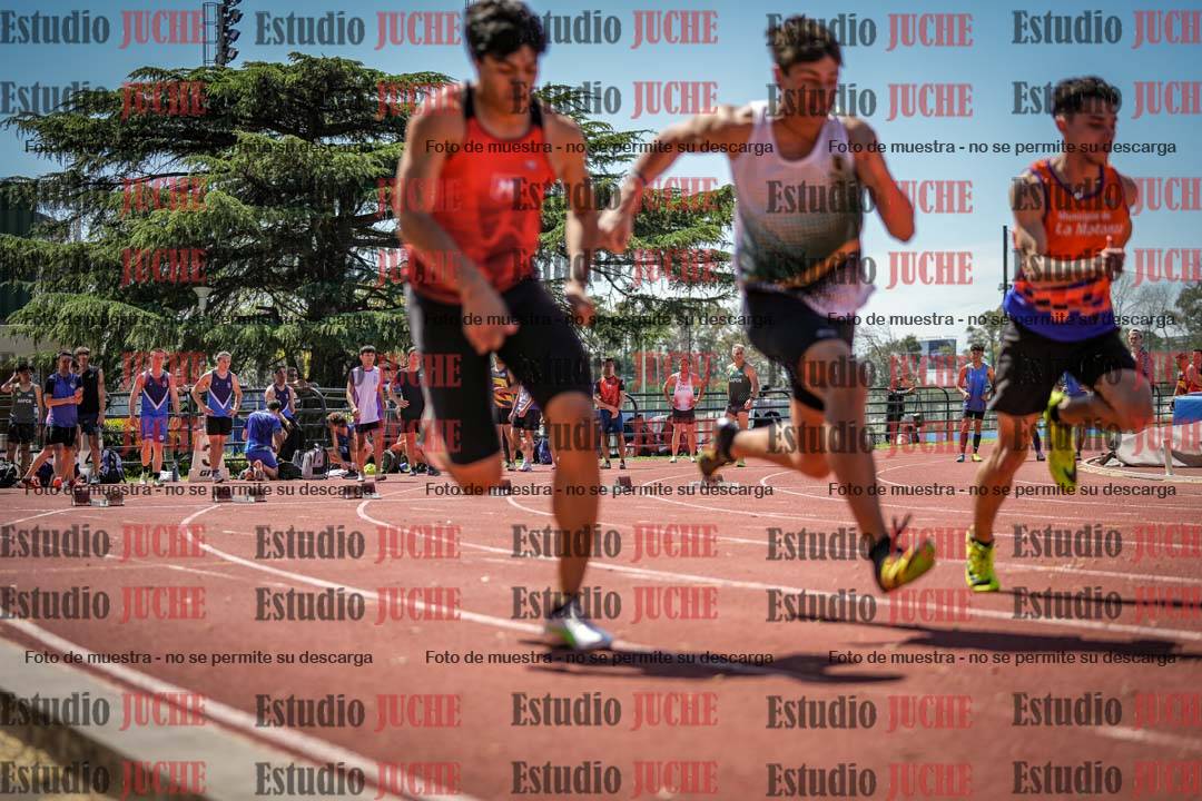 Fotos de los 100 m llanos de varones