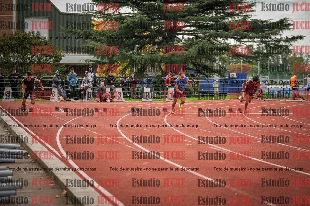 Fotos de los 100 m llanos de varones