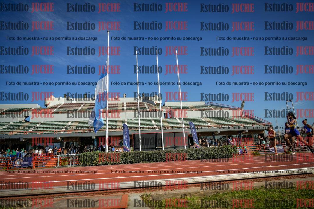 Fotos de los 100 m de mujeres - FINAL