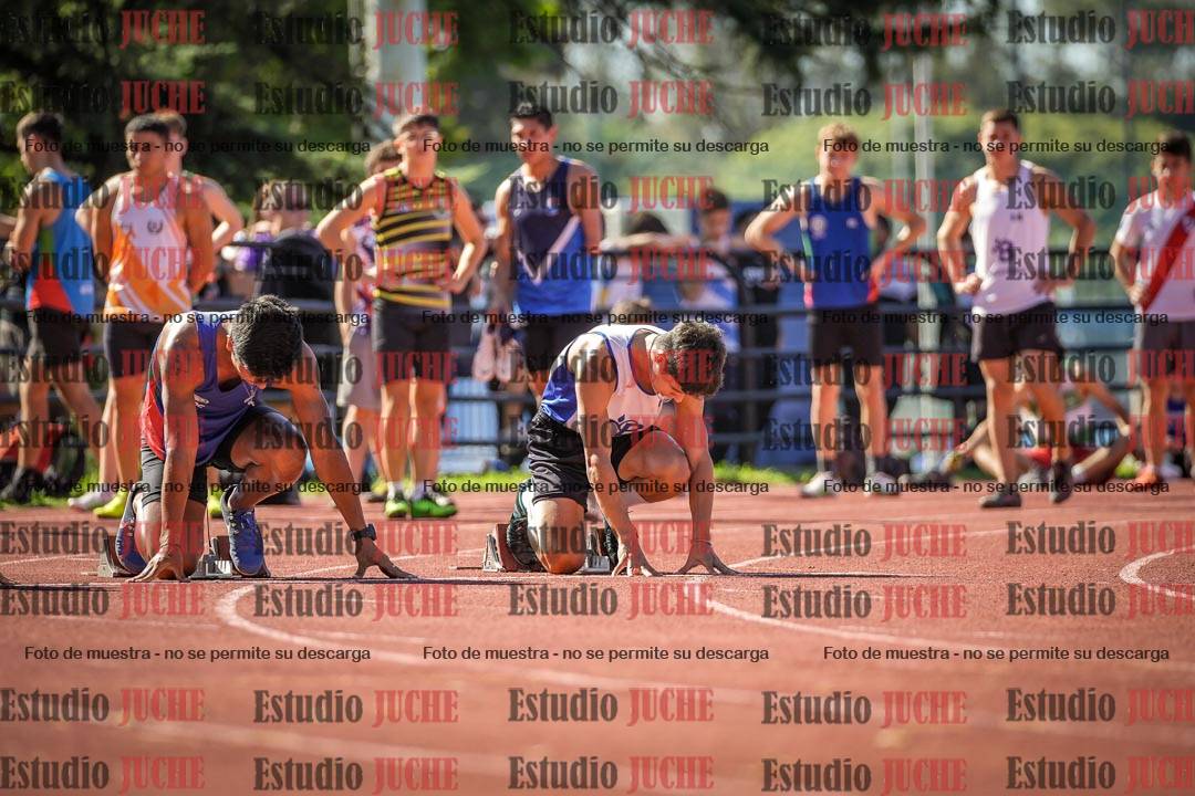 Fotos de los 100 m llanos de varones