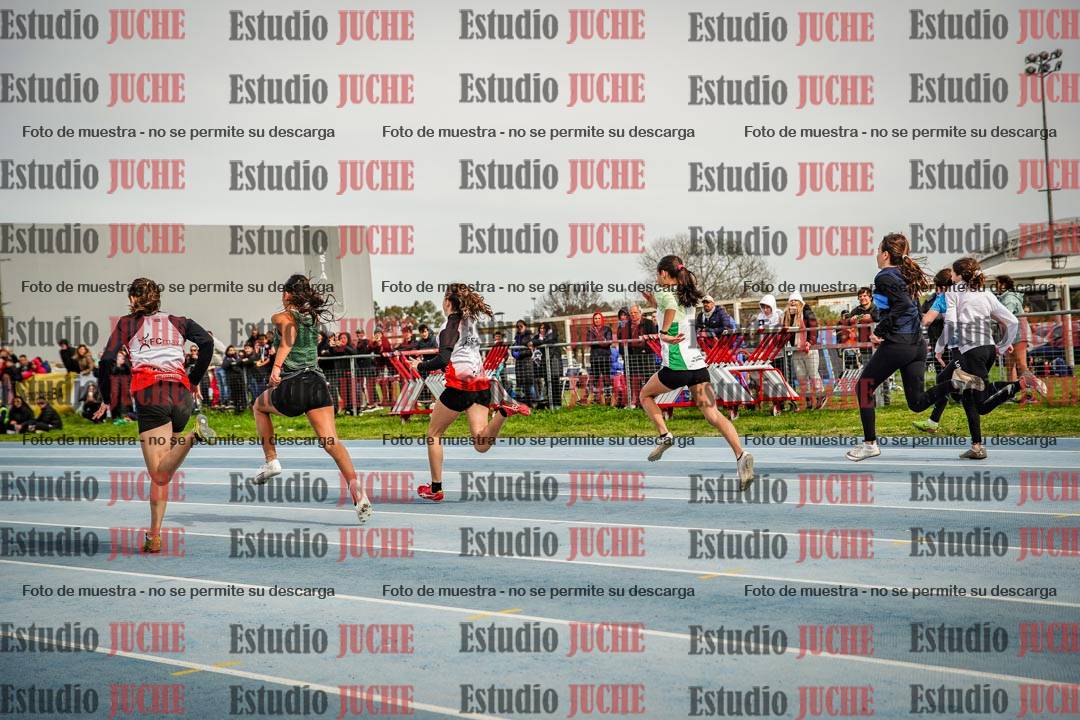 Fotos de los 80 m llanos de mujeres - U14 (FINAL)