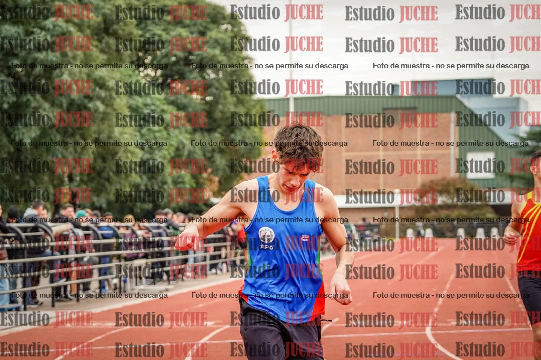 Fotos de los 200 m llanos de varones