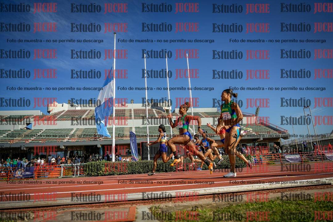 Fotos de los 100 m de mujeres - FINAL