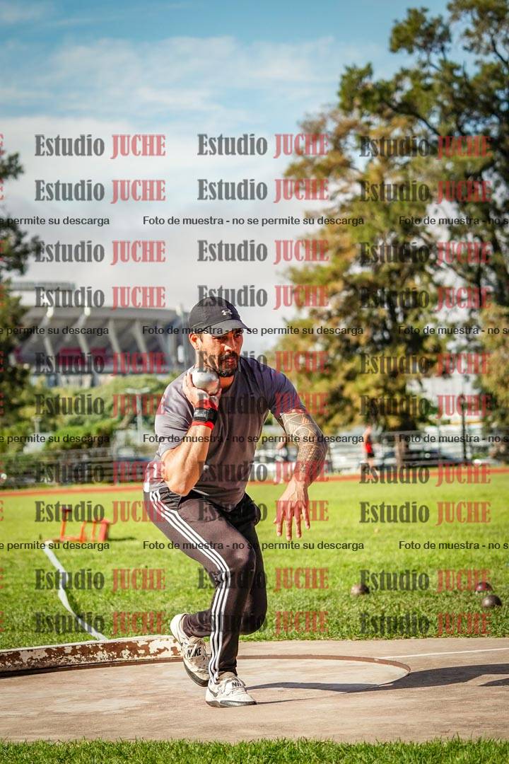 Fotos del lanzamiento de bala de varones