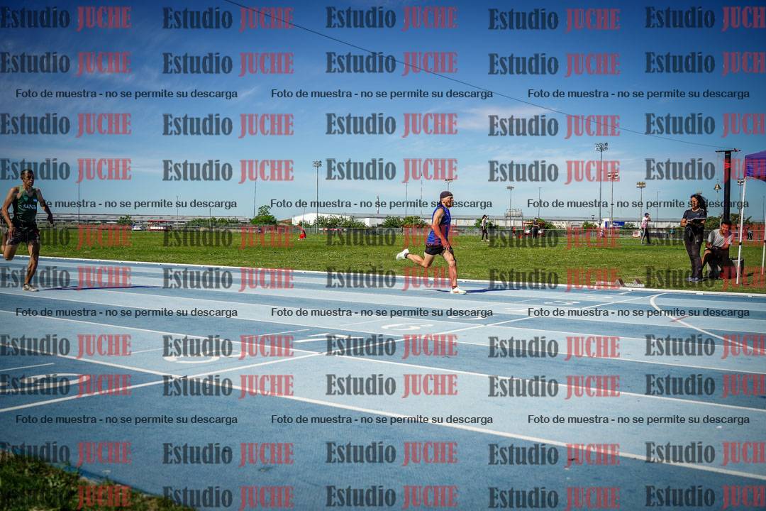 Fotos de los 400 m llanos de varones