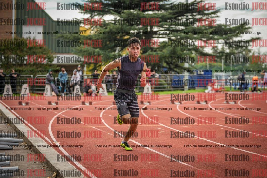 Fotos de los 100 m llanos de varones