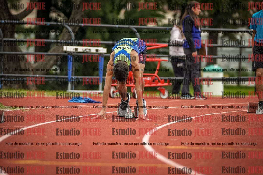 Fotos de los 200 m llanos de varones