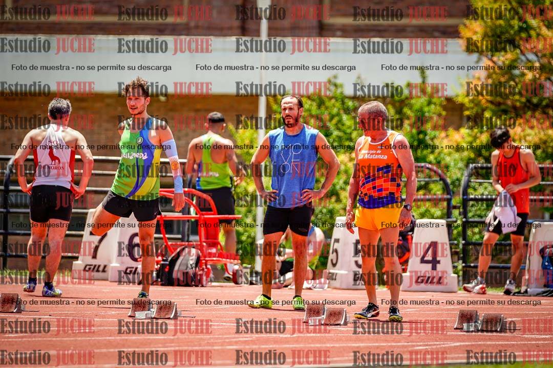 Fotos de los 100 m llanos de varones