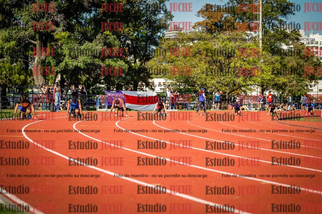 Fotos de los 200 m llanos de varones