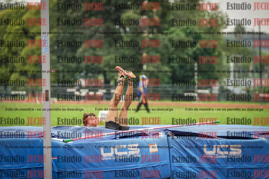 Fotos del salto en alto - grupo 2