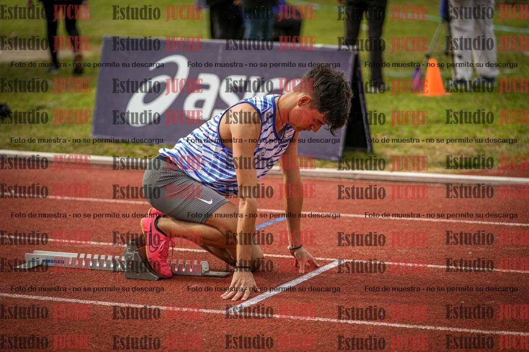 Fotos de los 400 m llanos de varones
