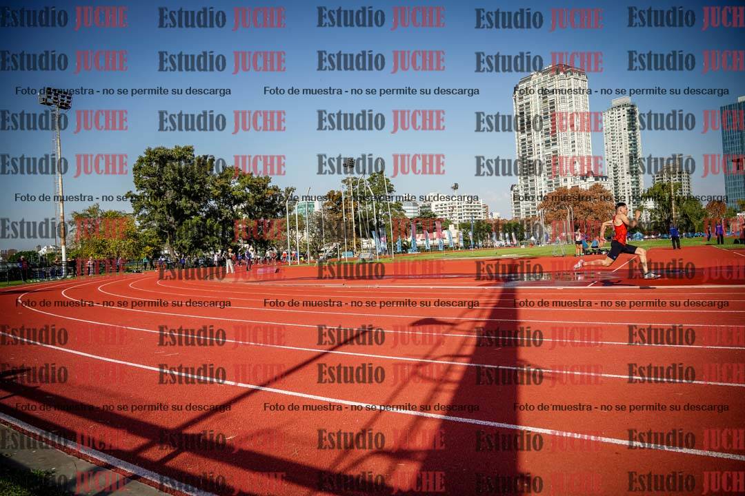 Fotos de los 200 m llanos de varones