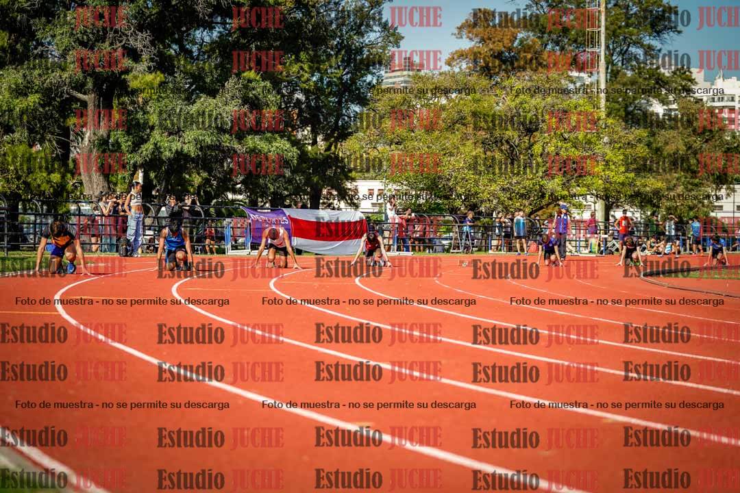 Fotos de los 200 m llanos de varones
